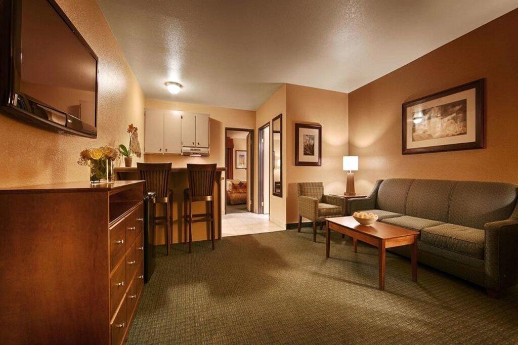 hotel image 16