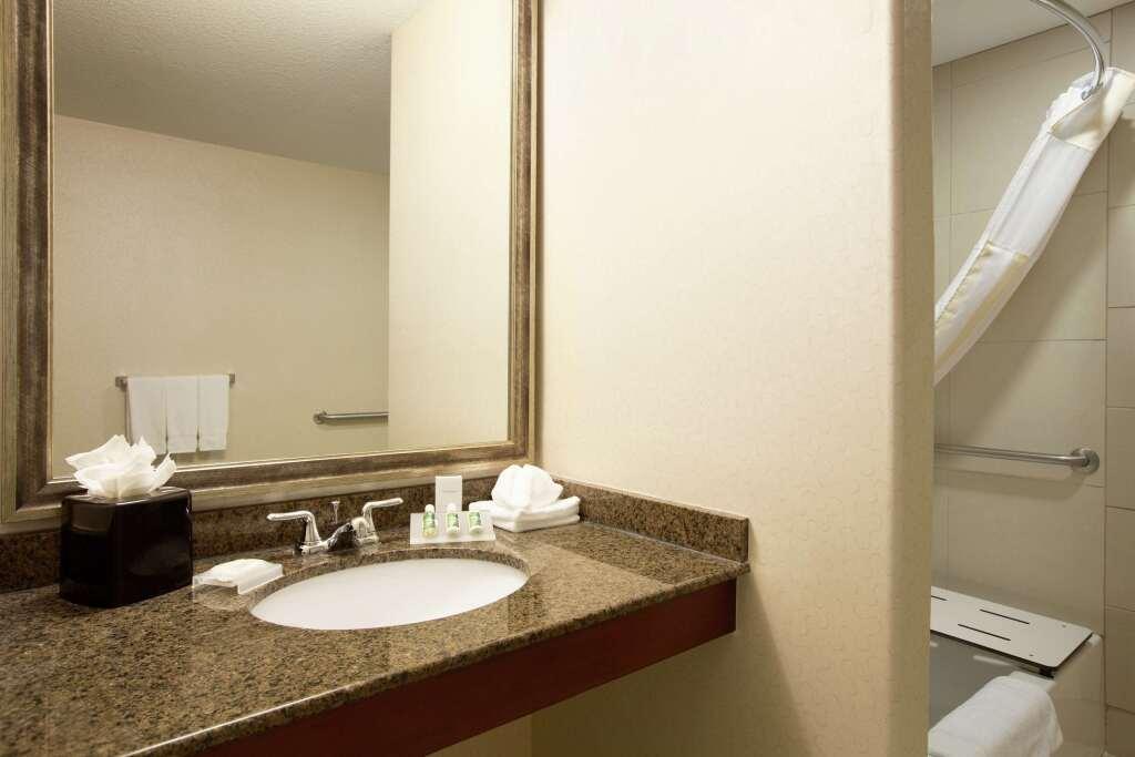 hotel image 16