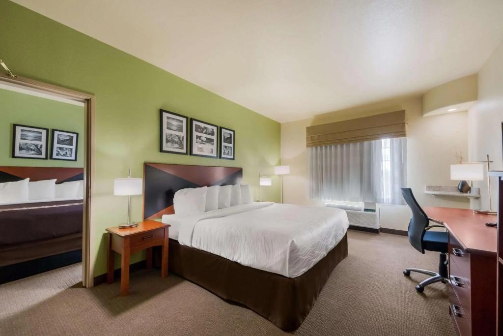hotel image 12