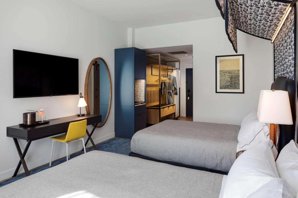 hotel image 10