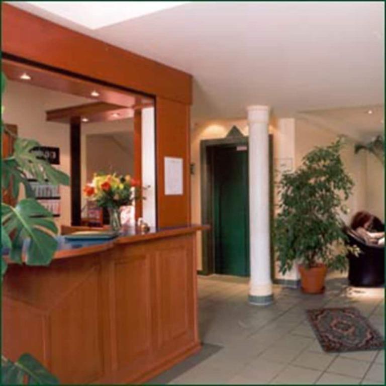 hotel image 9