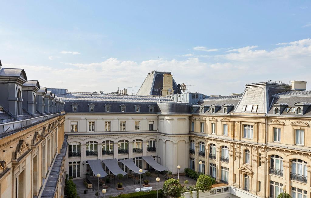 hotel image 13