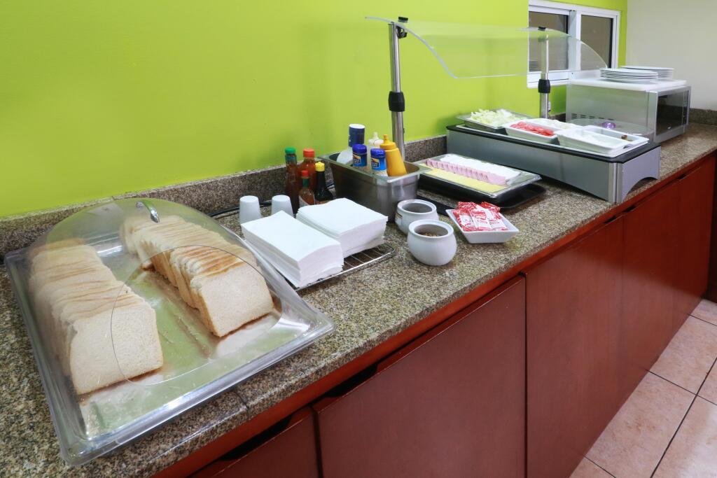 hotel image 10