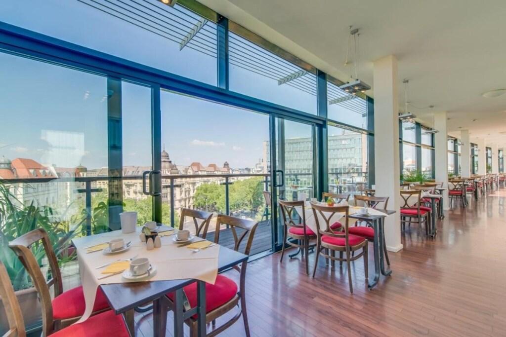 hotel image 13