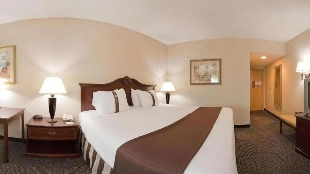 hotel image 18