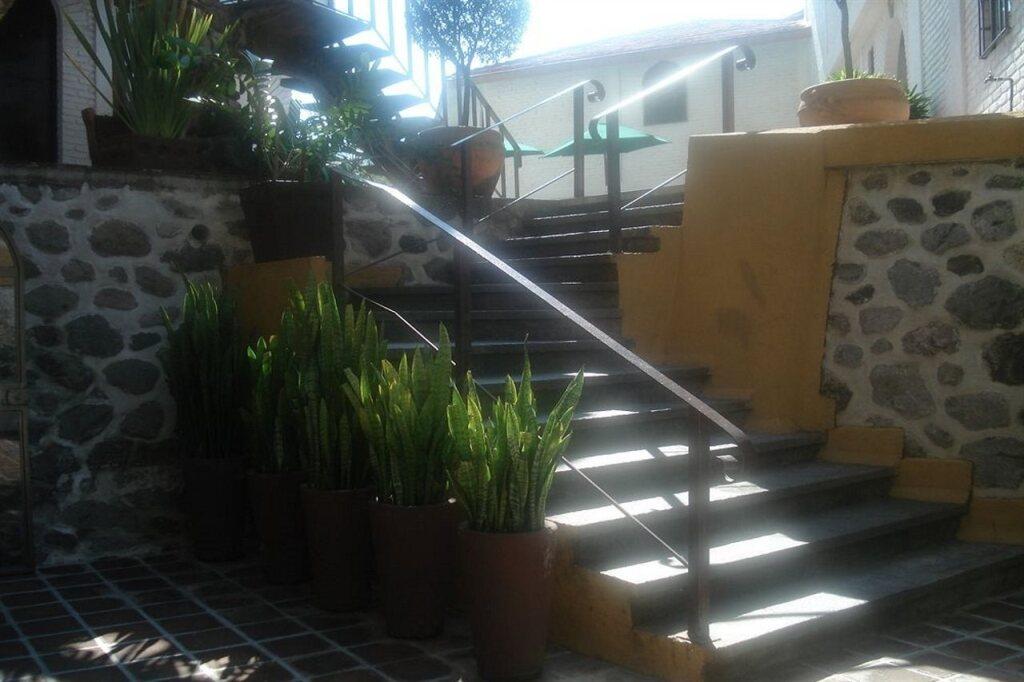 hotel image 8