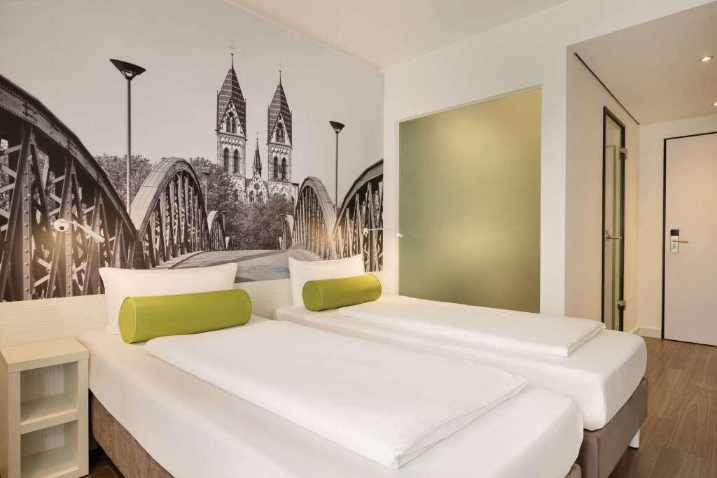 hotel image 8