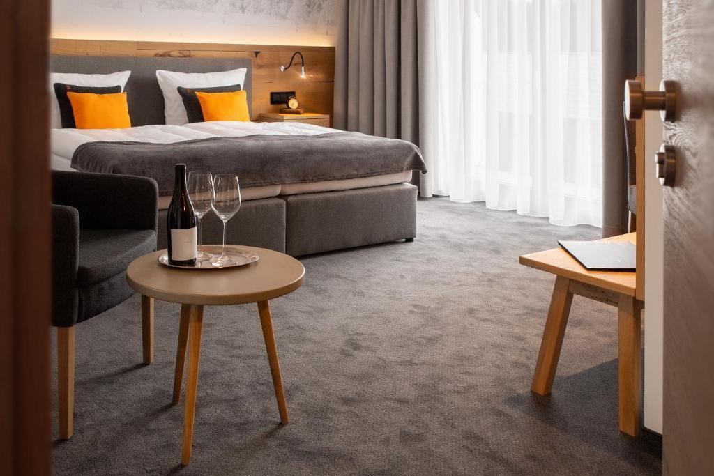 hotel image 10