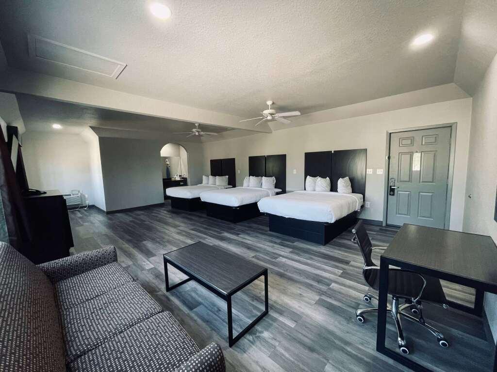 hotel image 10