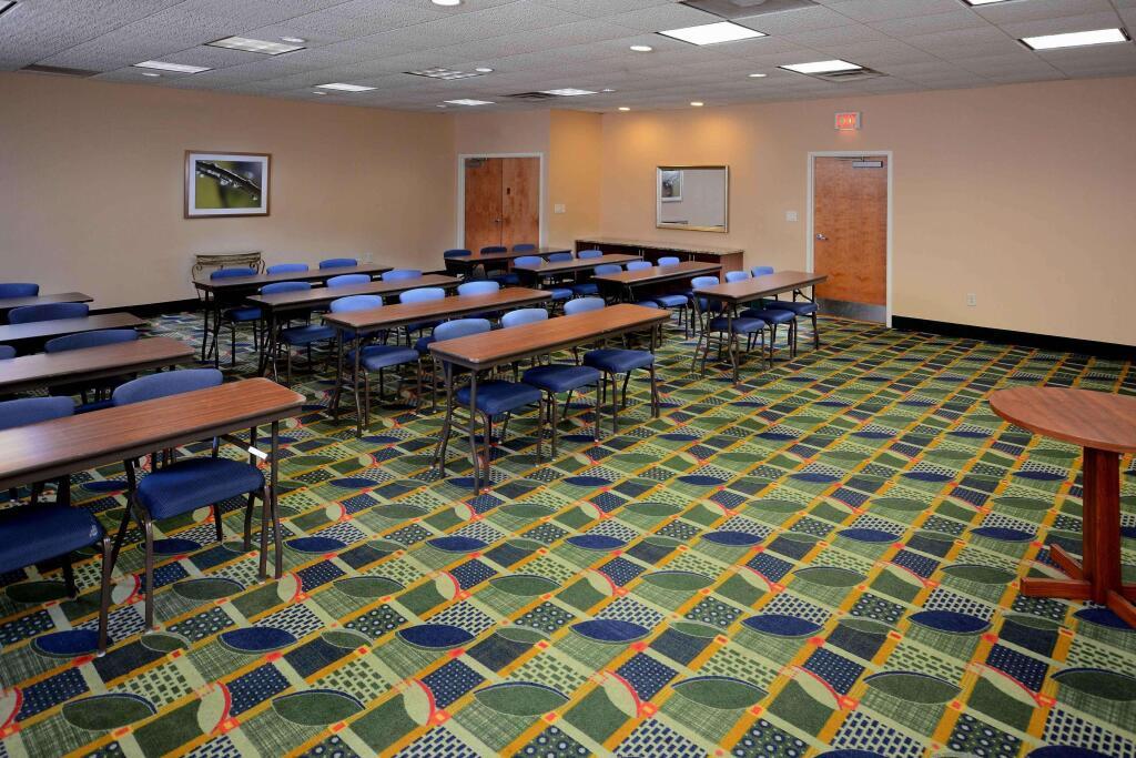 hotel image 16