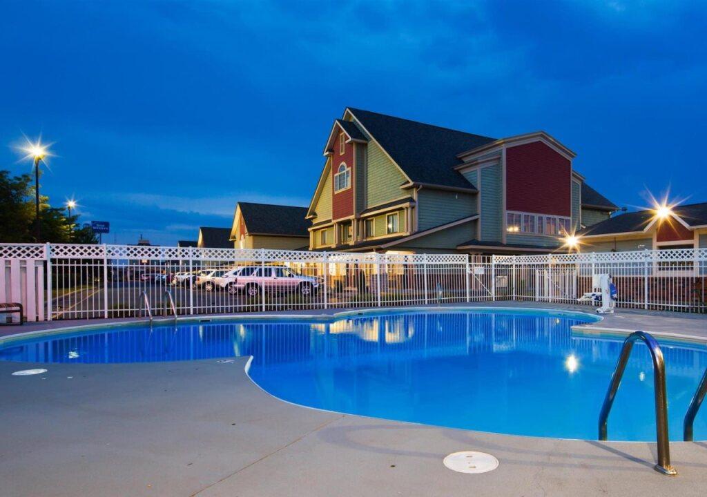 hotel image 8