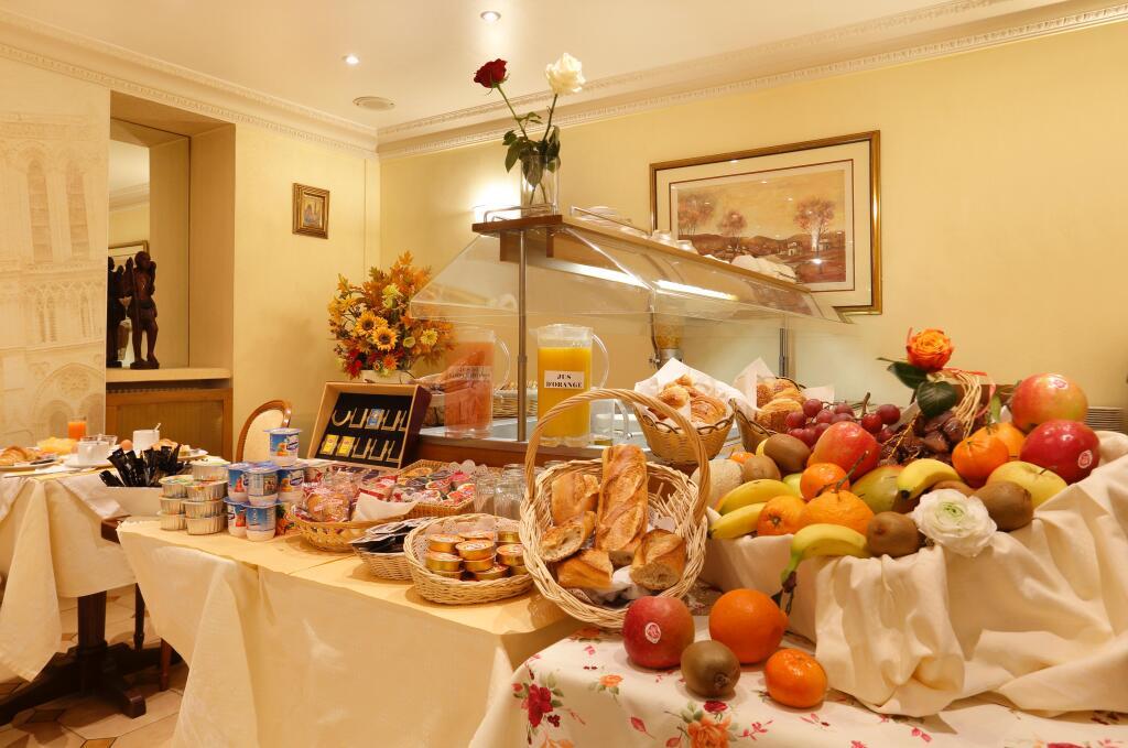 hotel image 10