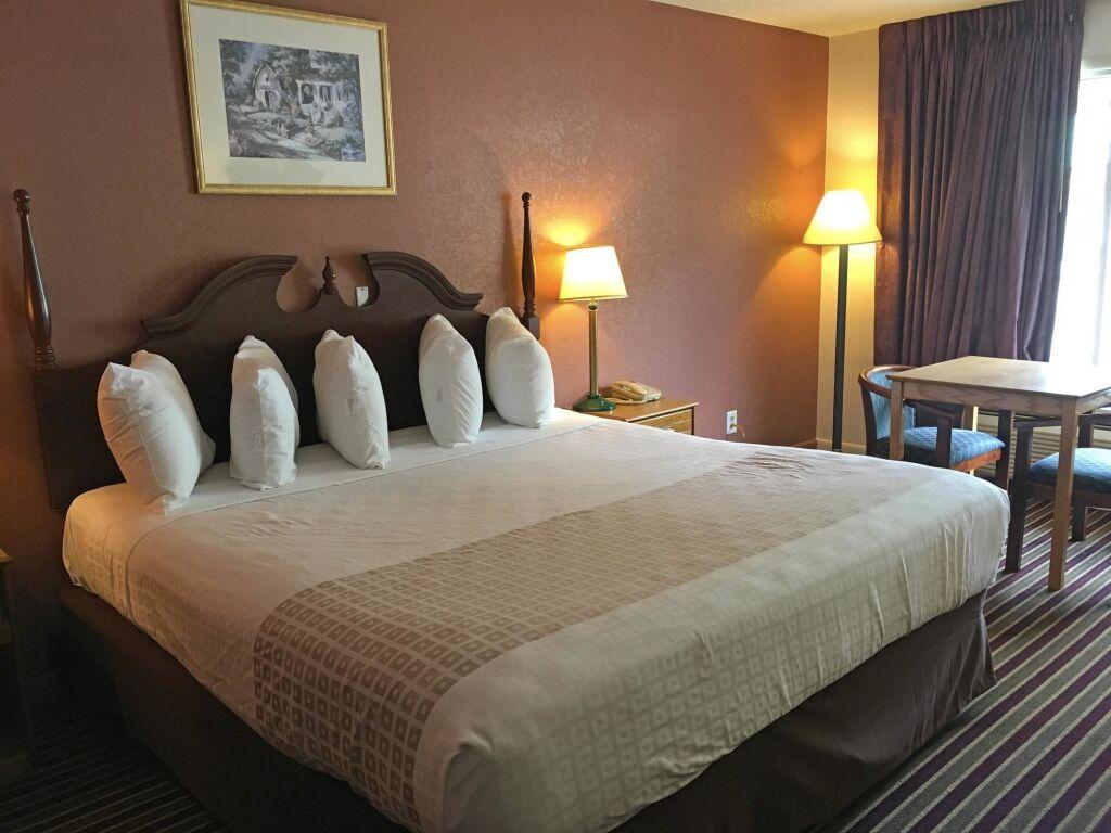 hotel image 10