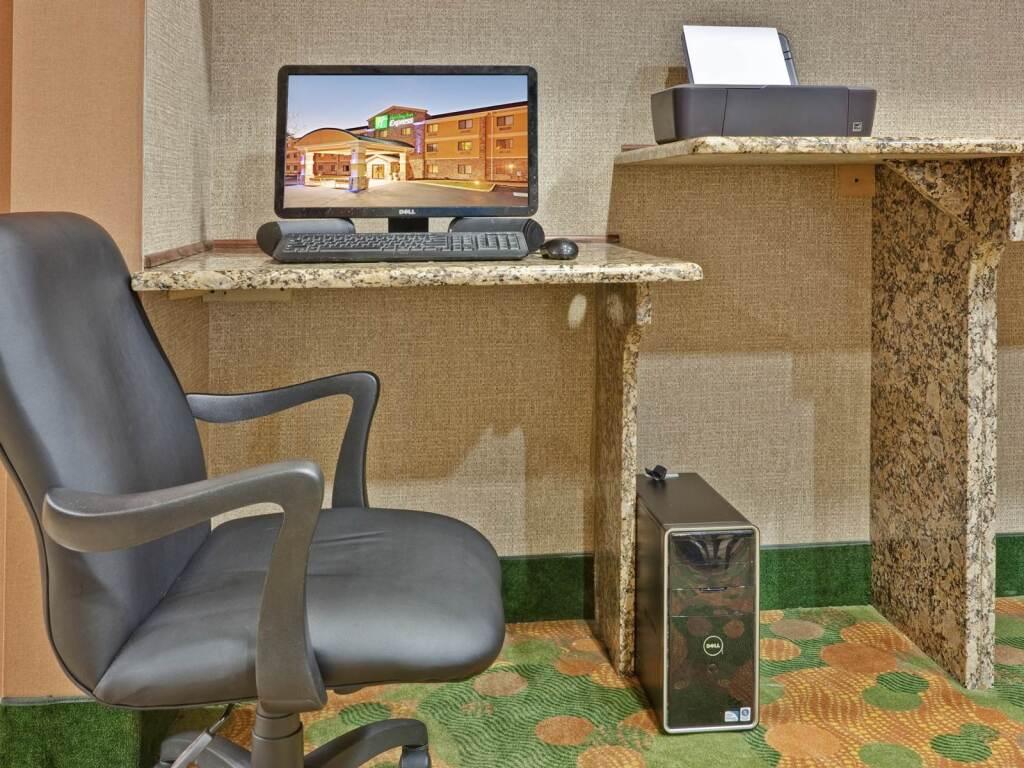 hotel image 11