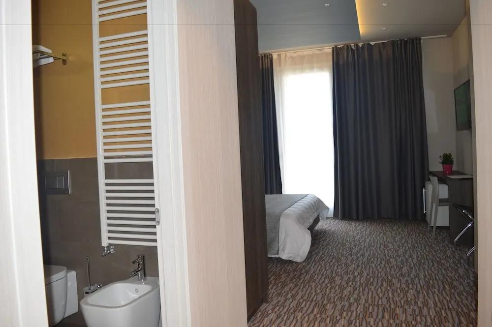 hotel image 11