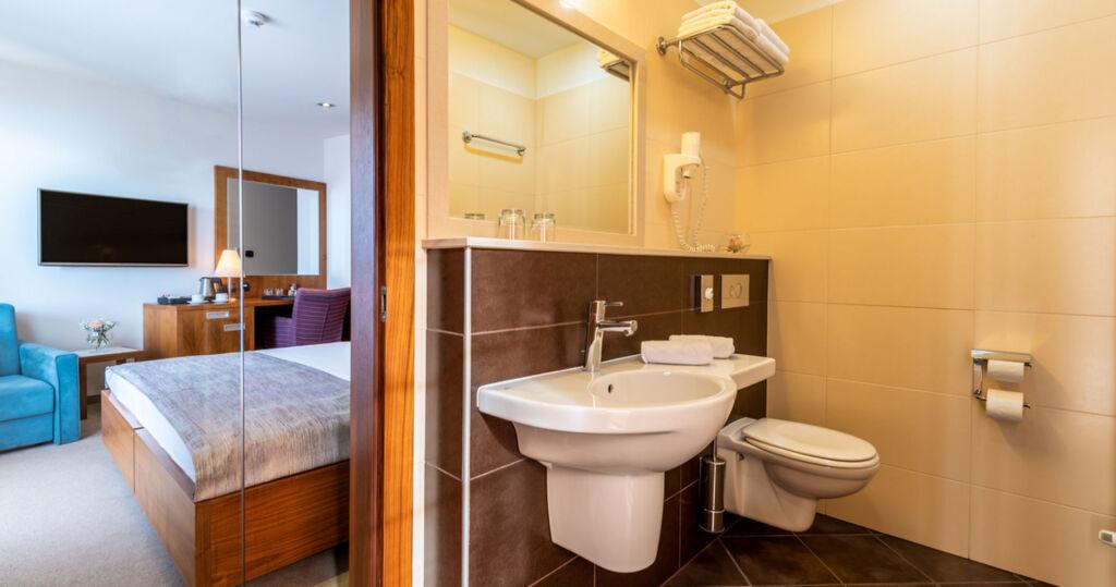 hotel image 16