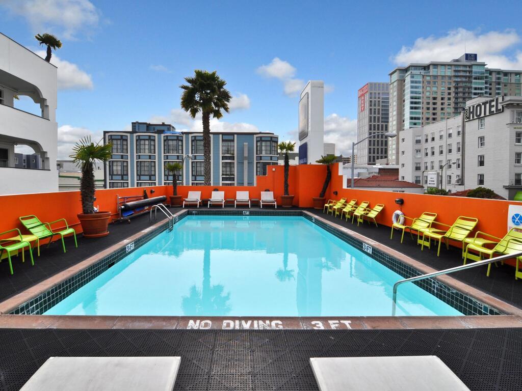 hotel image 32