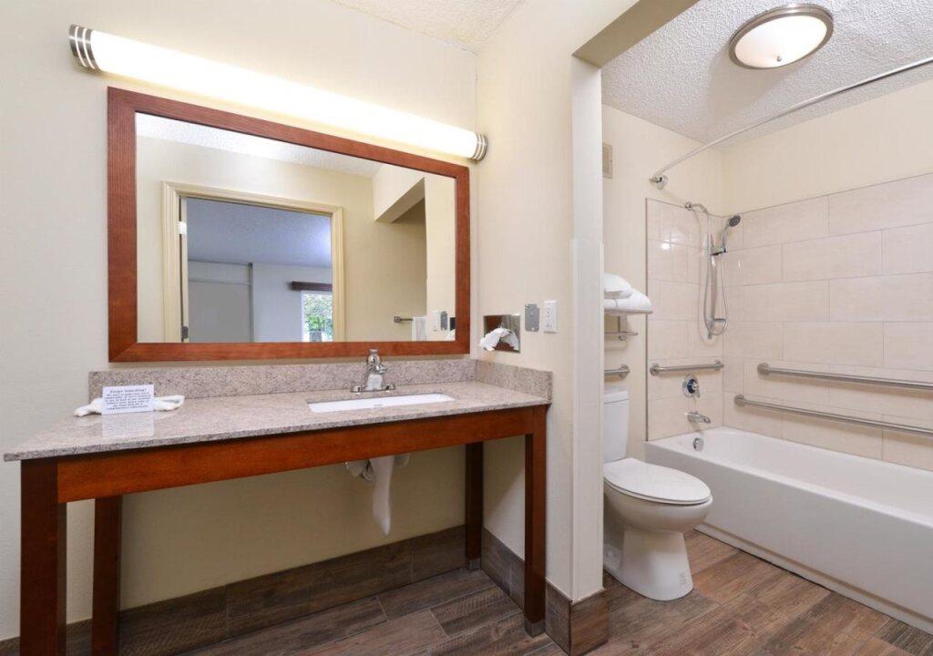 hotel image 16