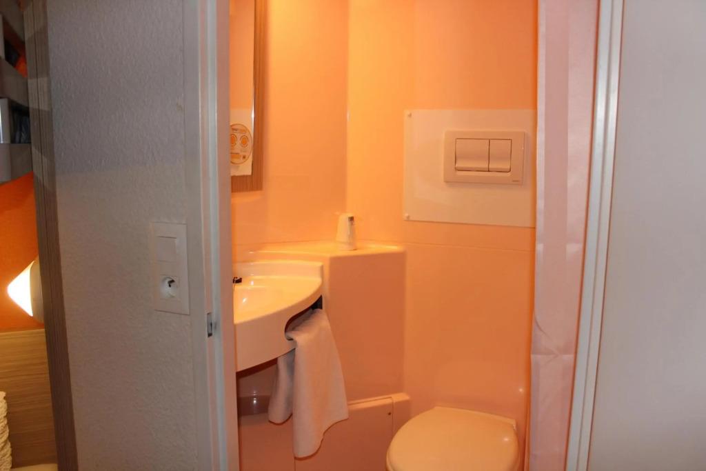 hotel image 10