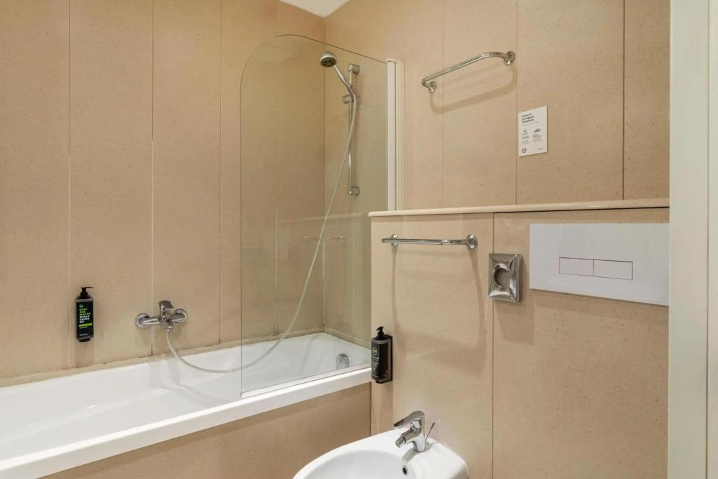 hotel image 15