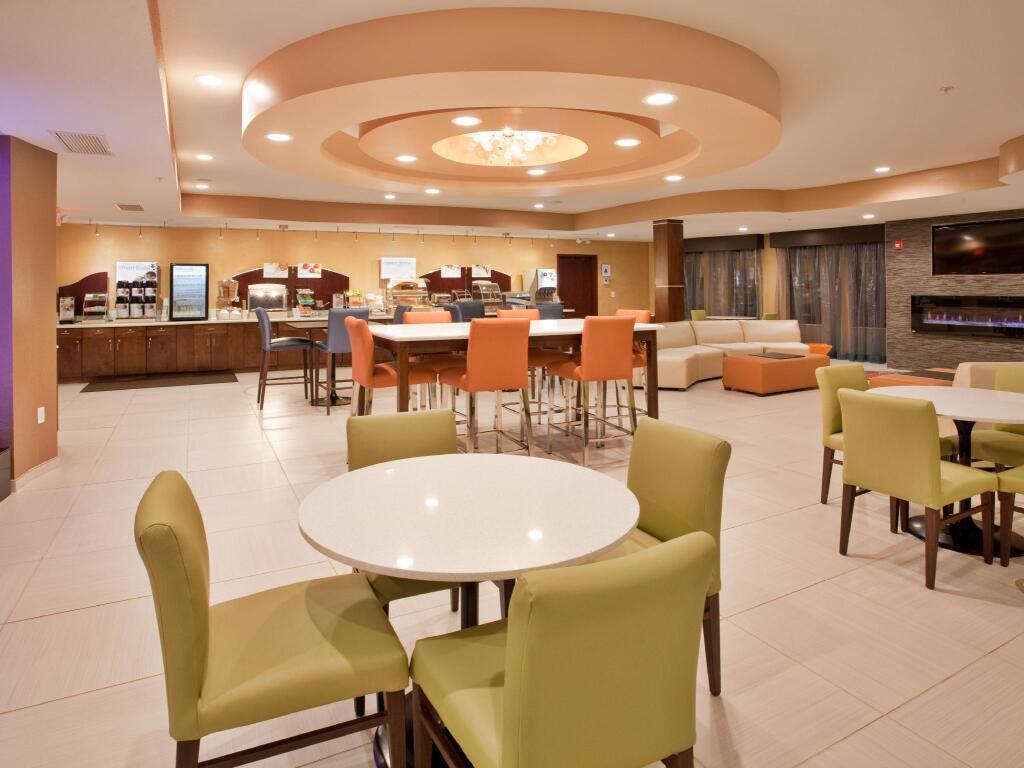hotel image 13