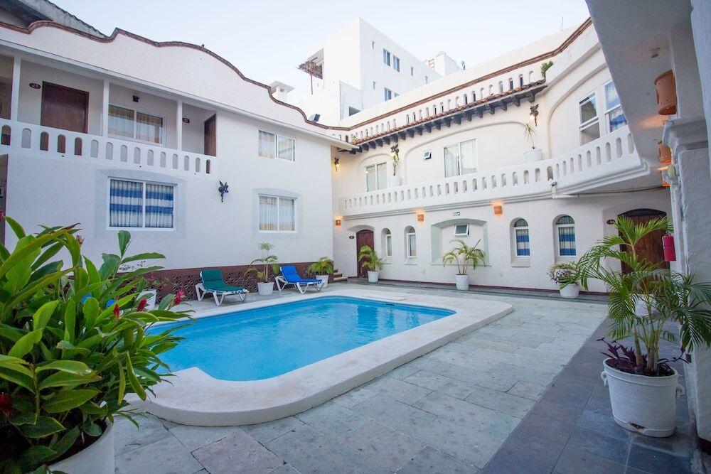 hotel image 13