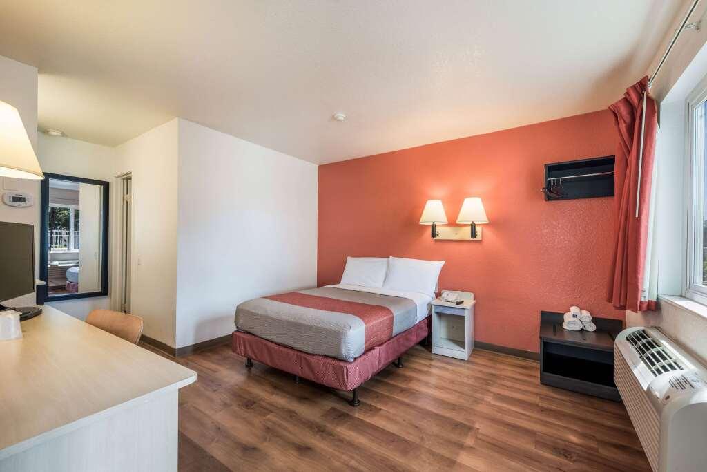 hotel image 36