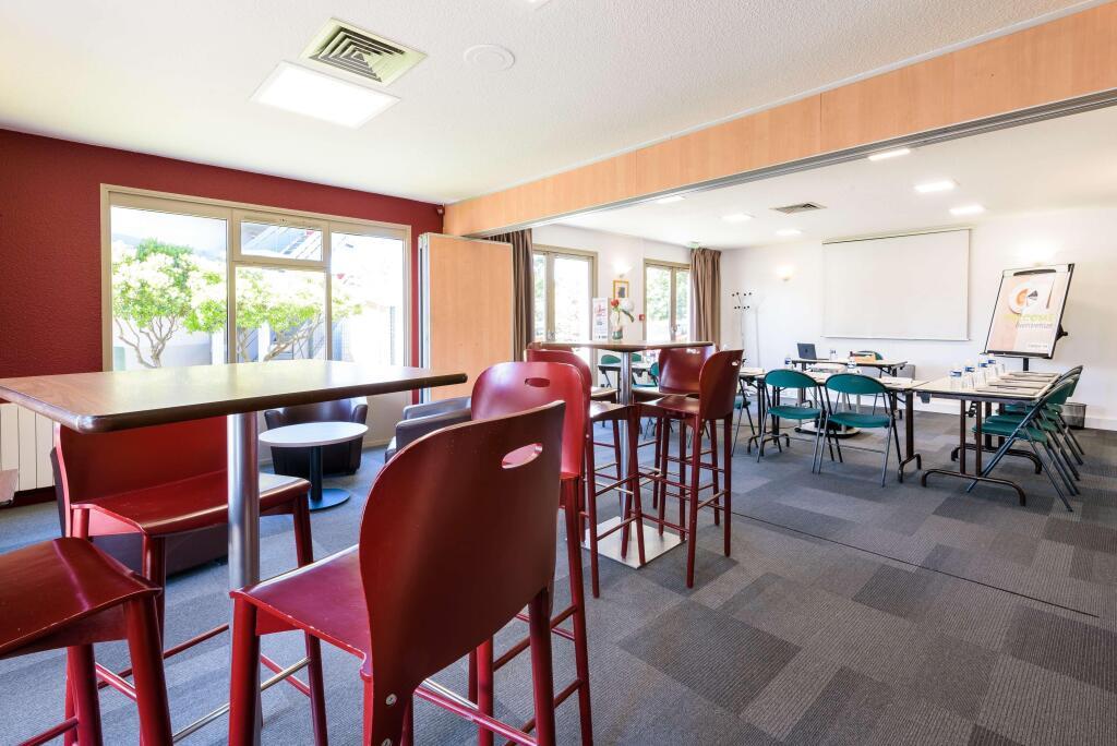 hotel image 9