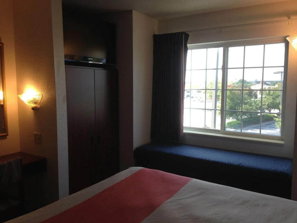 hotel image 18