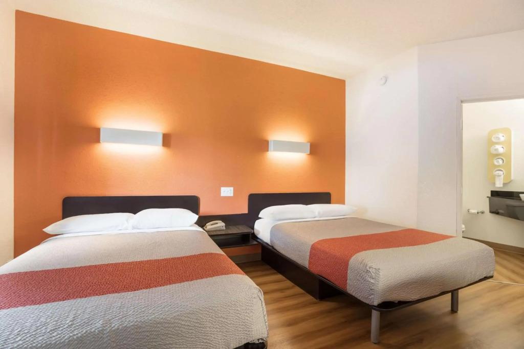 hotel image 16