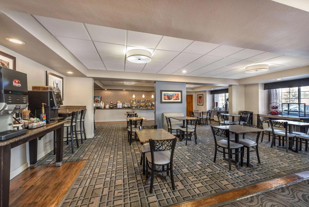 hotel image 10