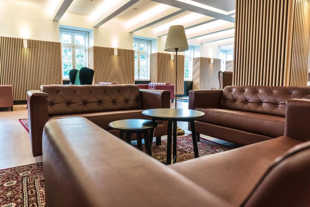 hotel image 39