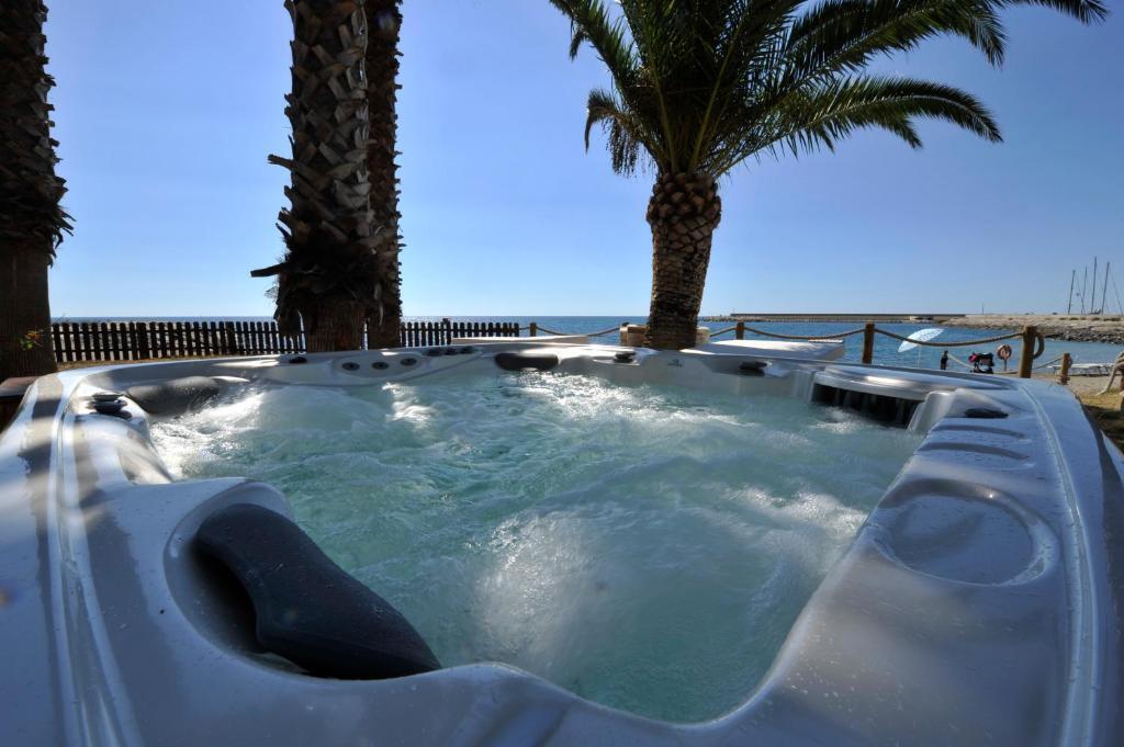 hotel image 12