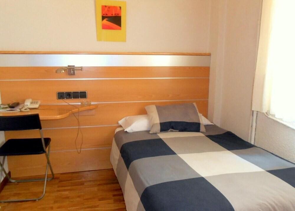 hotel image 13