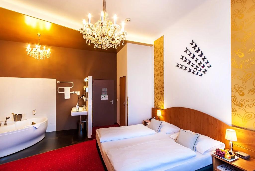 hotel image 39