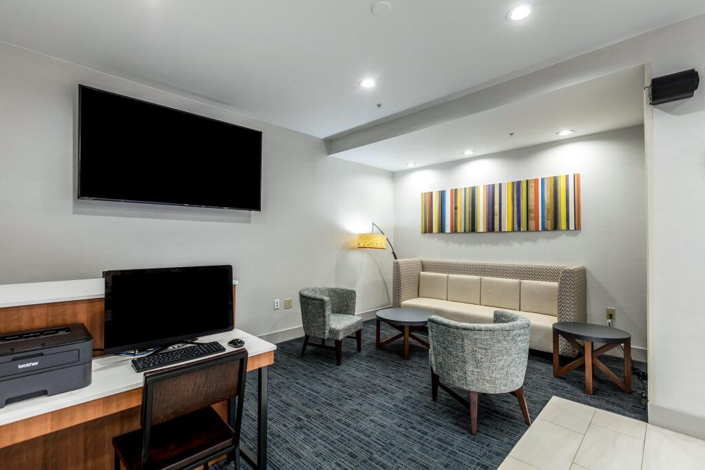 hotel image 18