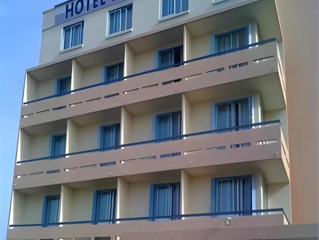 hotel image 16