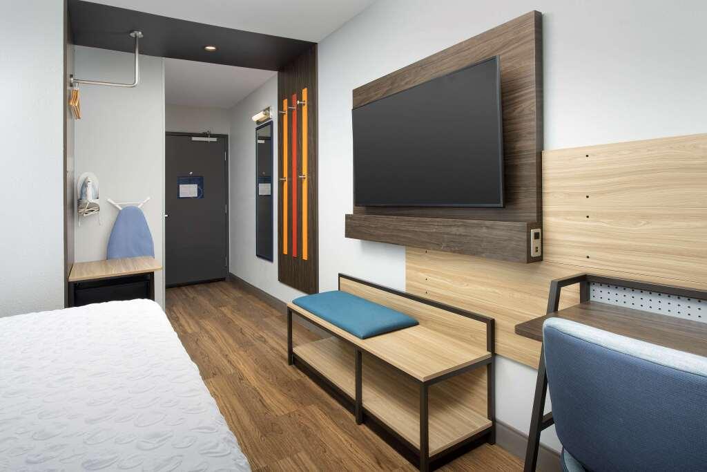 hotel image 12
