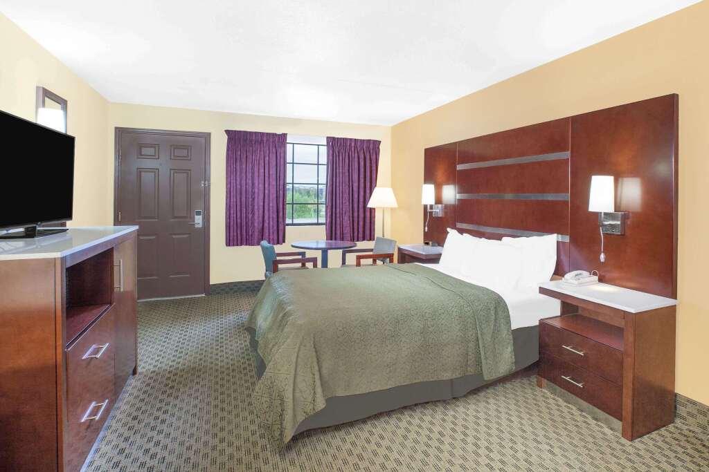 hotel image 9
