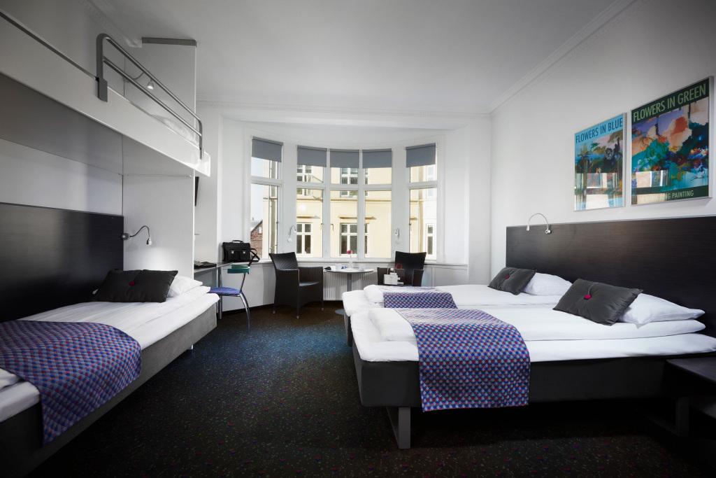 hotel image 16