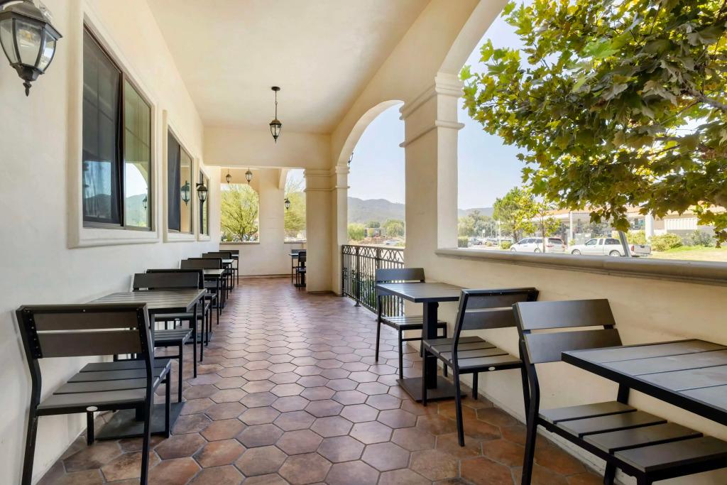 hotel image 8