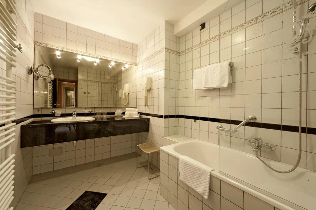 hotel image 42