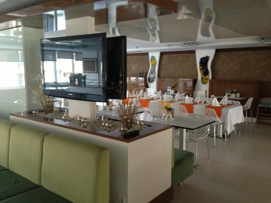 hotel image 10