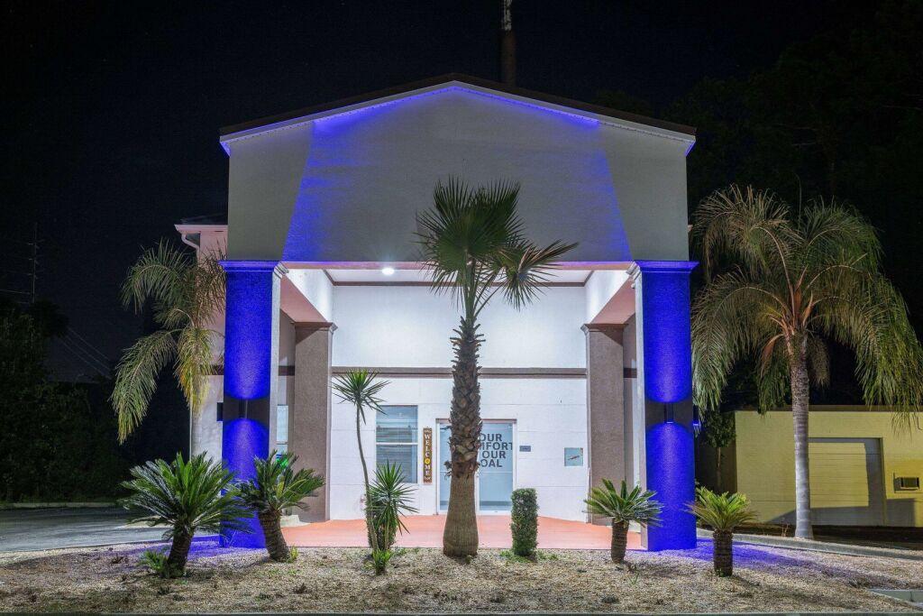 hotel image 12