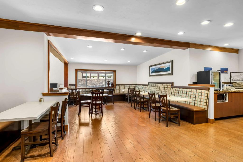 hotel image 12