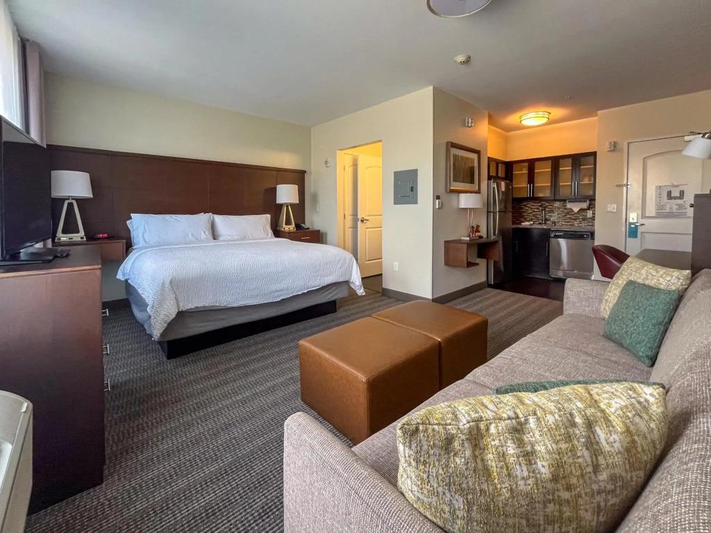 hotel image 16