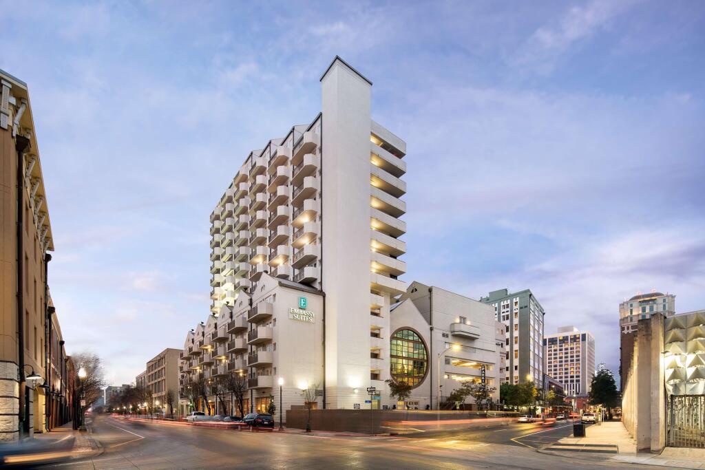 hotel image 13