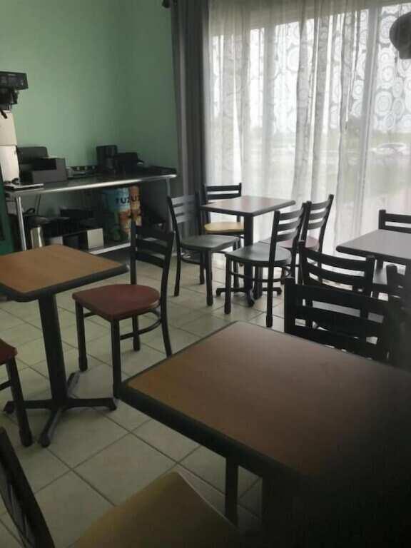 hotel image 10