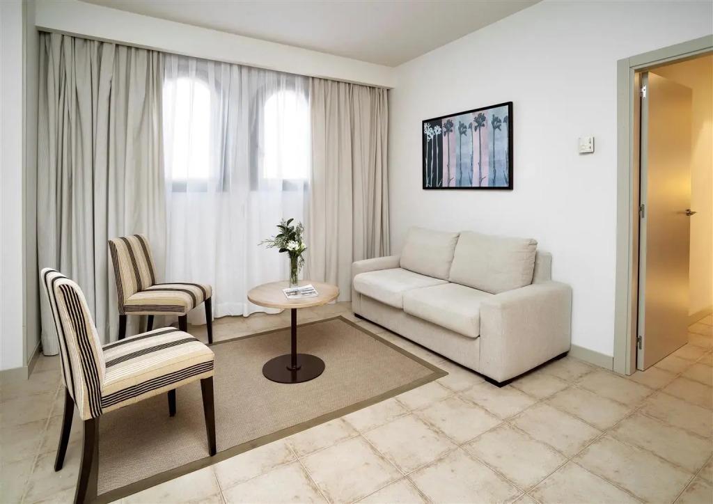 hotel image 16
