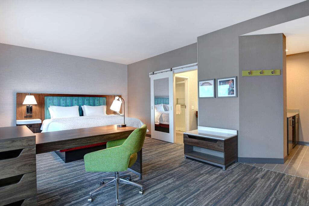 hotel image 10
